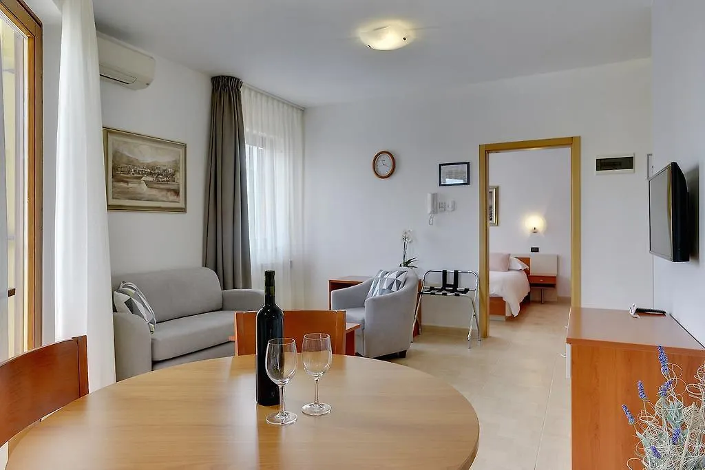 فندق مبيت وإفطار Villa Nina B&B Rovinj
